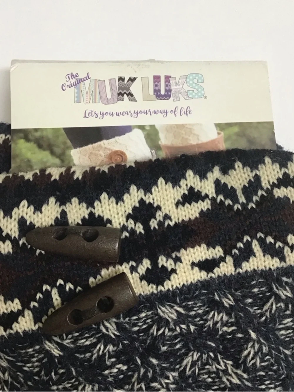 Muk Luks Boot Toppers Knit Cuff Navy Blue Brown Argyle Wood Button Acrylic NEW
